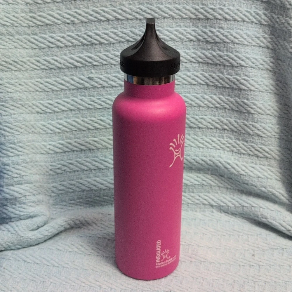 Hydro Flask Magenta Bottle with Black Lid - Picture 3 of 7